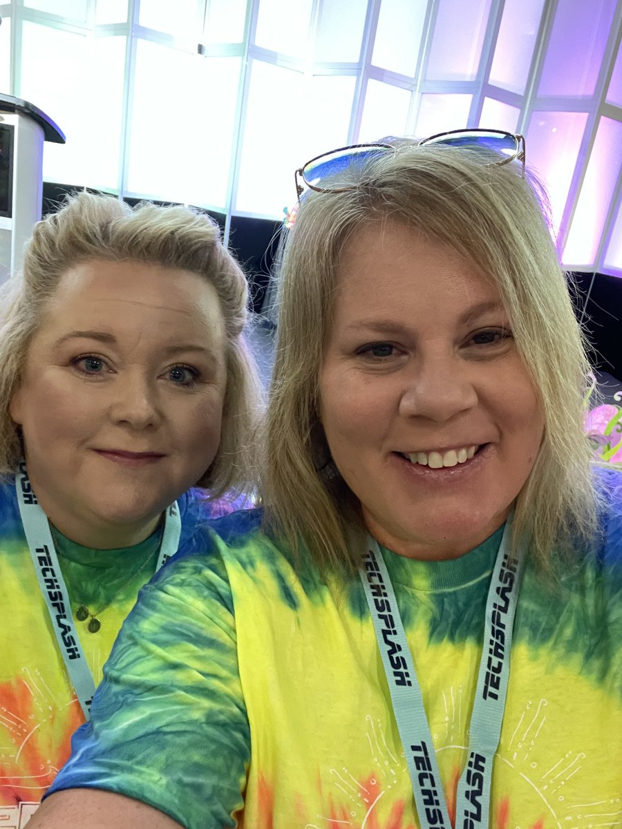 MrsGITRT's tweet photo. Ready for a summer day filled with awesome PD!
#techsplash23 https://t.co/bfJSRf2g4G