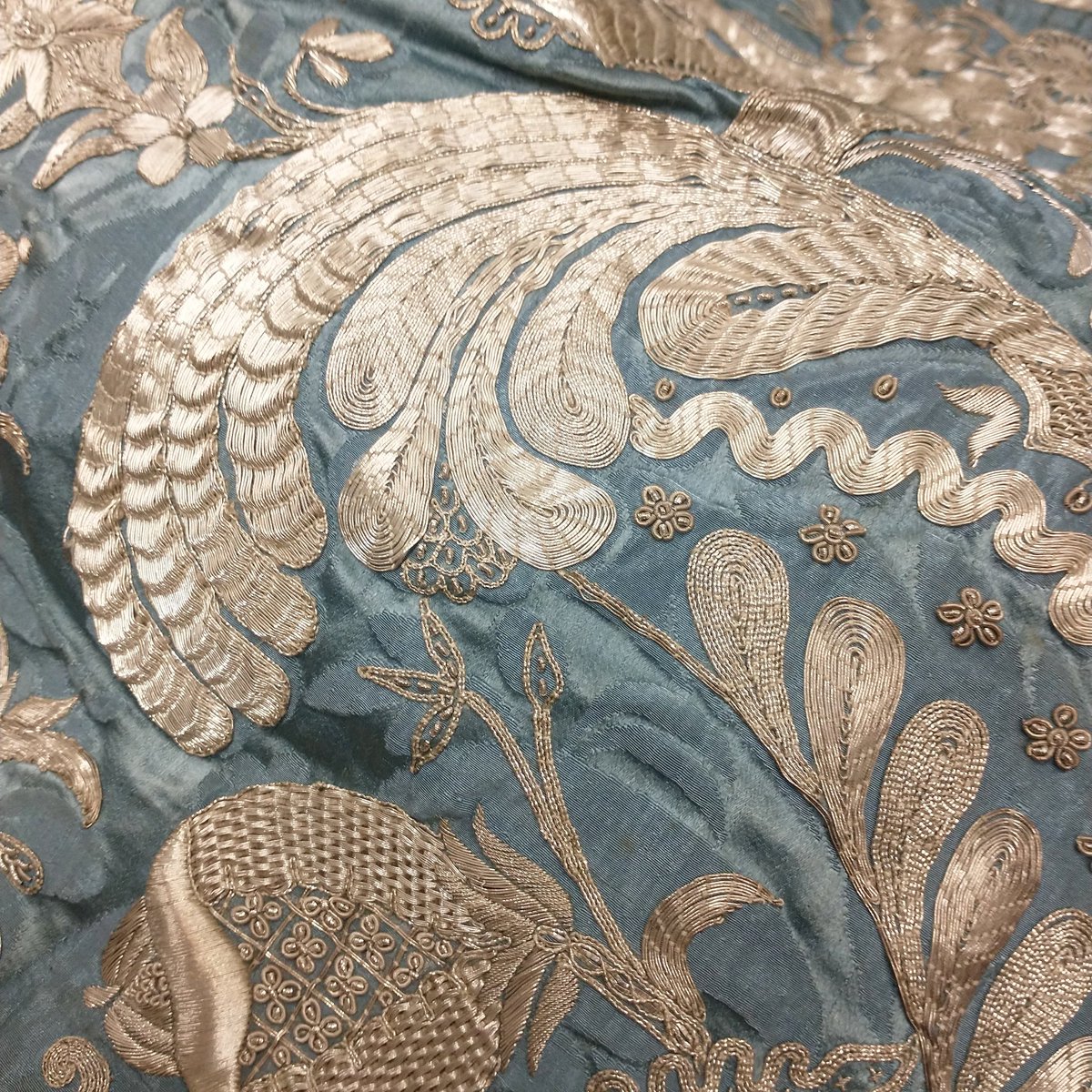 Went to St Fagans last week. <a href="/CuratorElen/">Elen Phillips</a> let me into the stores where I got to see AND TOUCH the heavily, beautifully embroidered Tredegar court dress (c 1720). It made "my" Welsh women so real, even more so than holding their letters and poems. Thank you Elen!