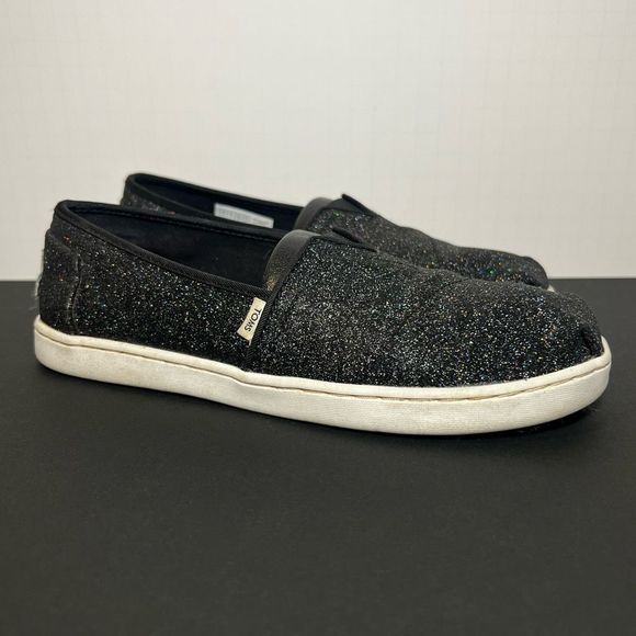 Blondeoneash's tweet photo. So good I had to share! Check out all the items I'm loving on @Poshmarkapp from @chelsadaisy #poshmark #fashion #style #shopmycloset #timberland #wondernation #toms: https://t.co/RvBD3GDA2Q https://t.co/IeGYVnytQ7