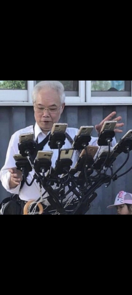 Muchos amanecimos así hoy 🤣🤣🤣🤣🤣🤣🤣