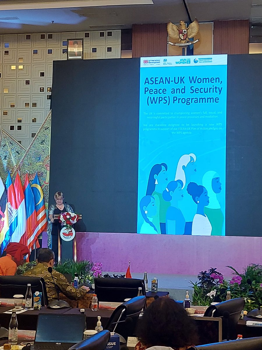 Sarah Tiffin tweet media