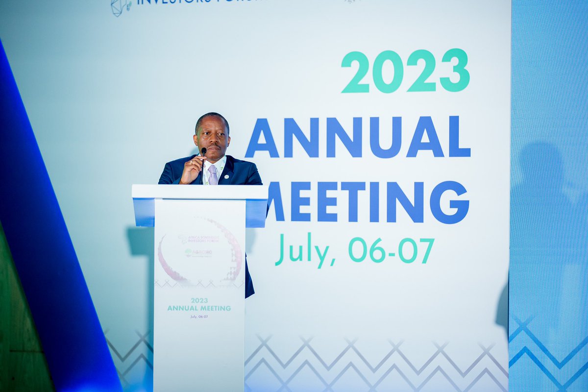 Muzungu4's tweet photo. CEO of @AgaciroFund Gilbert Nyatanyi noted that the fund is built on foundations of transparency and accountability. “Agaciro truly reflects the purpose of the fund, which is centered around the idea that self-reliance is crucial for Rwandans”. #ASIF2023 https://t.co/7YSmbK0BL0