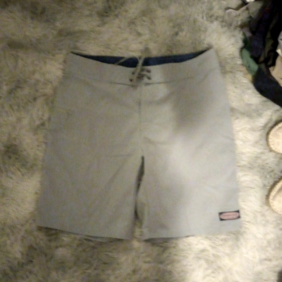 So good I had to share! Check out all the items I'm loving on <a href="/Poshmarkapp/">Poshmark</a> #poshmark #fashion #style #shopmycloset #fuzzyard #ugg #vineyardvines: posh.mk/Gh01TAlPeBb