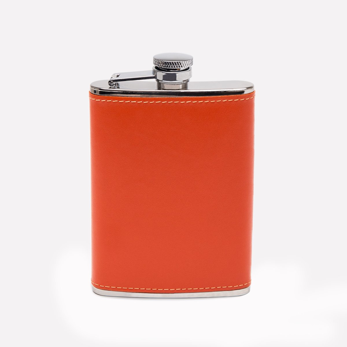 EttingerLondon's tweet photo. The Sterling 6oz Hip Flask makes the perfect addition to your summer picnic. Beautifully wrapped in luxurious calf skin leather, you can choose from four vibrant colours: Red, Orange, Purple, or Turquoise. https://t.co/EVoOU7cGZH
#LeatherFlasks https://t.co/yvY4SJ0ngQ
