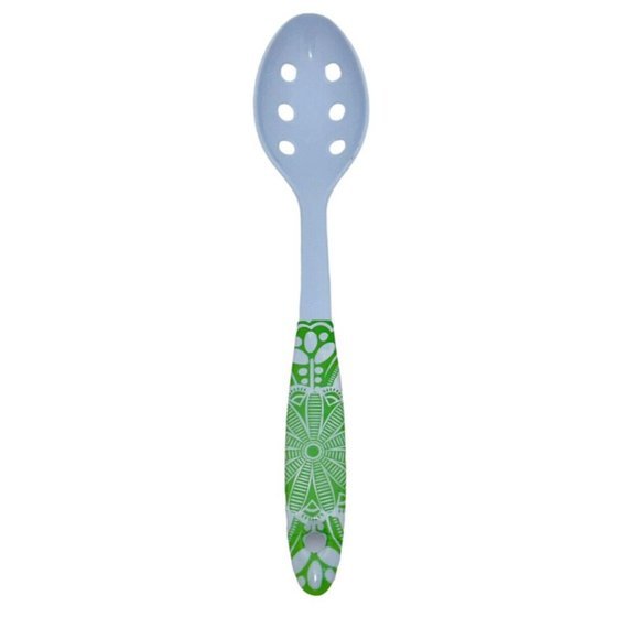 901Trendz's tweet photo. So good I had to share! Check out all the items I'm loving on @Poshmarkapp from @trendycloset88 #poshmark #fashion #style #shopmycloset #brandymelville #melamine #freepeople: https://t.co/mZYAFrl4Ii https://t.co/s4tJ6ch8v5