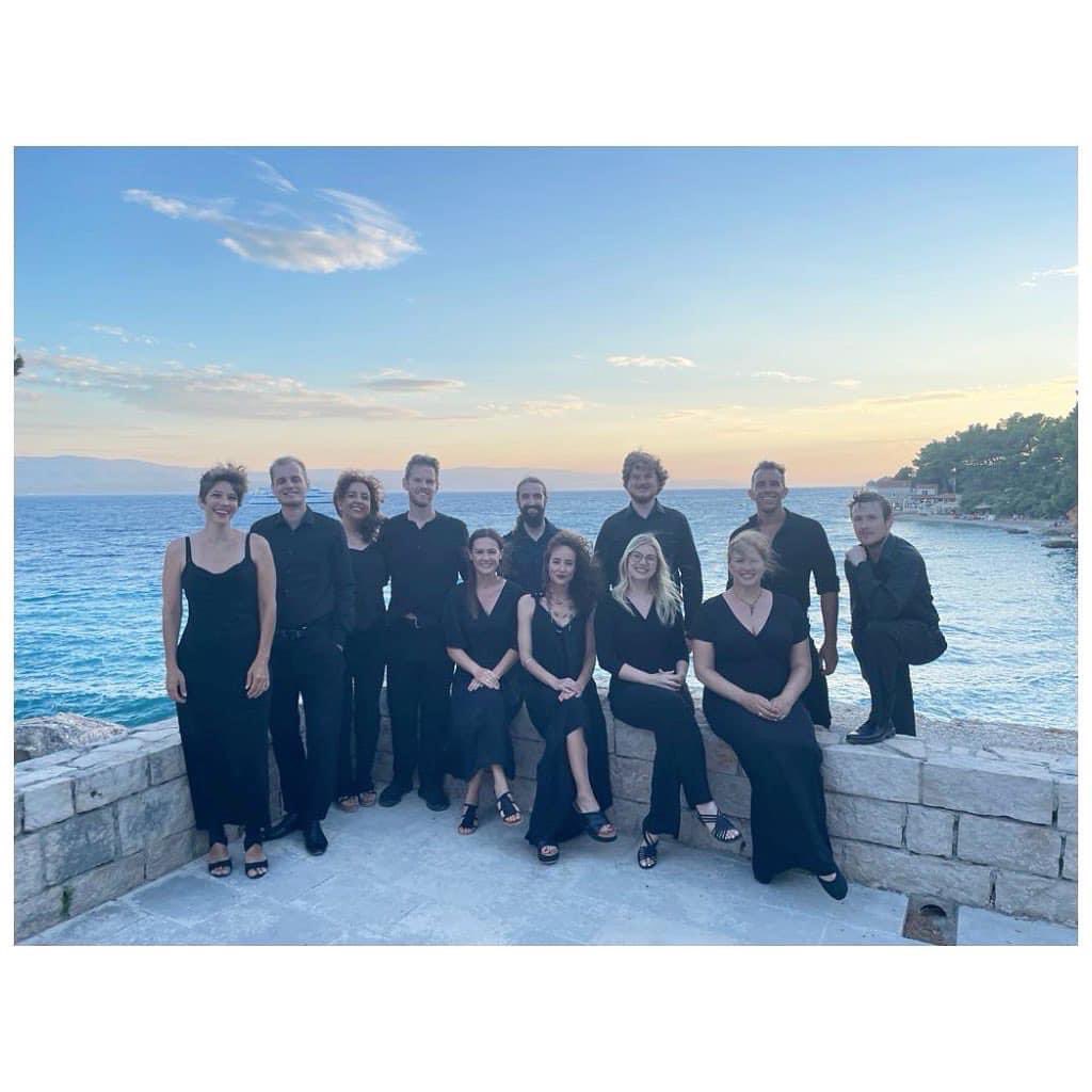 Excited to be returning to Bol Festival of Music this year with the amazing choir that is Viatores Mundi 🌎 Our first concert is 23/07 🎶 #choralsinging #byrd #finzi #debussy #choir #finland #sweden #croatia #soprano #fonseca #spiritual boljani.info/bolsko-lito-20… #chamberchoir