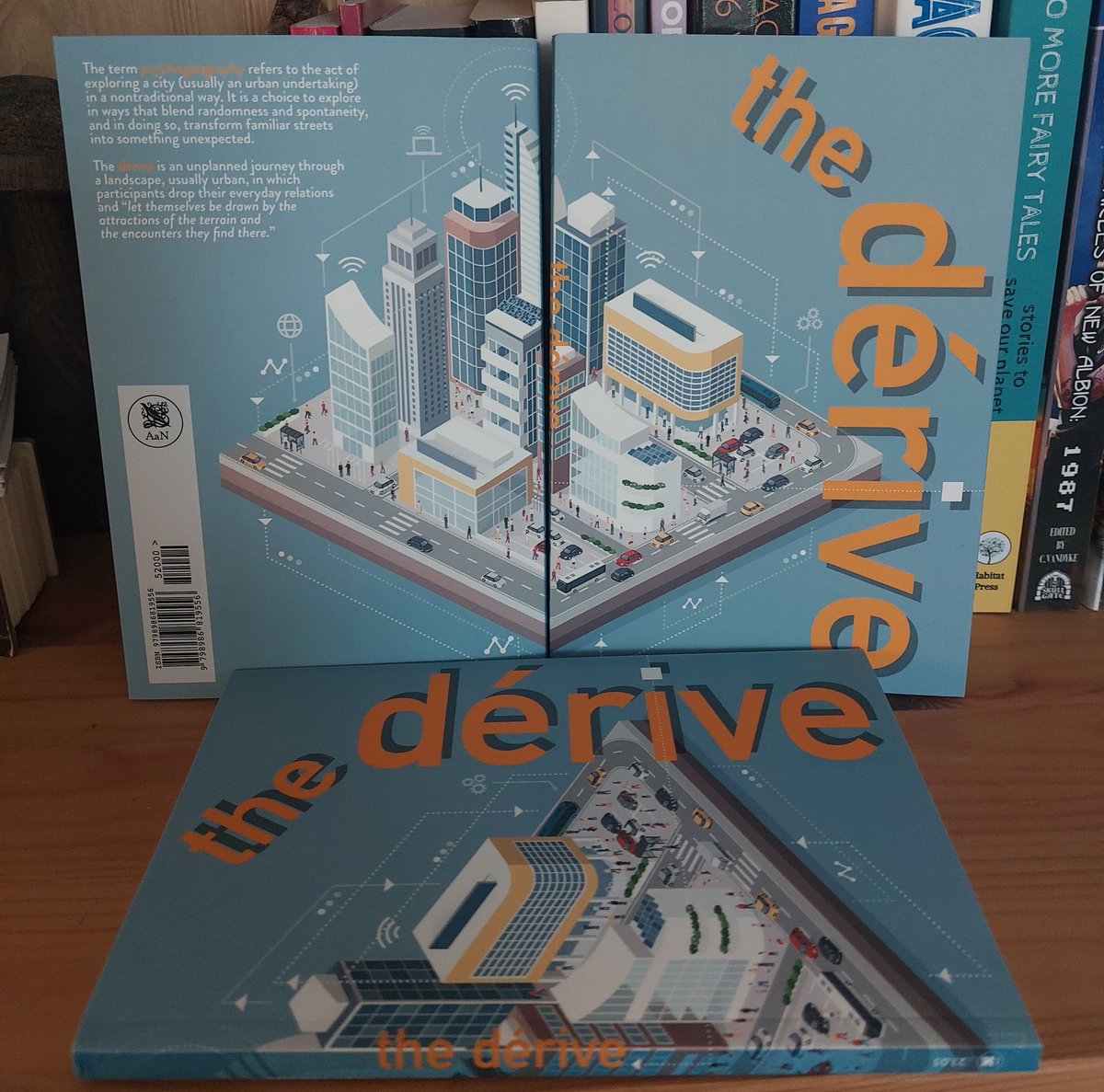 writerlynds's tweet photo. Book mail!! So cool to have a story in this anthology, alongside @marie_croke, @singingtotigers &amp; Cameron E Quinn! Always absolutely love the design and detail in @aanpress books - internal maps &amp; illustrations too 🤩📚 Available here: https://t.co/srpzMGKe4j https://t.co/VEd4JNmT29