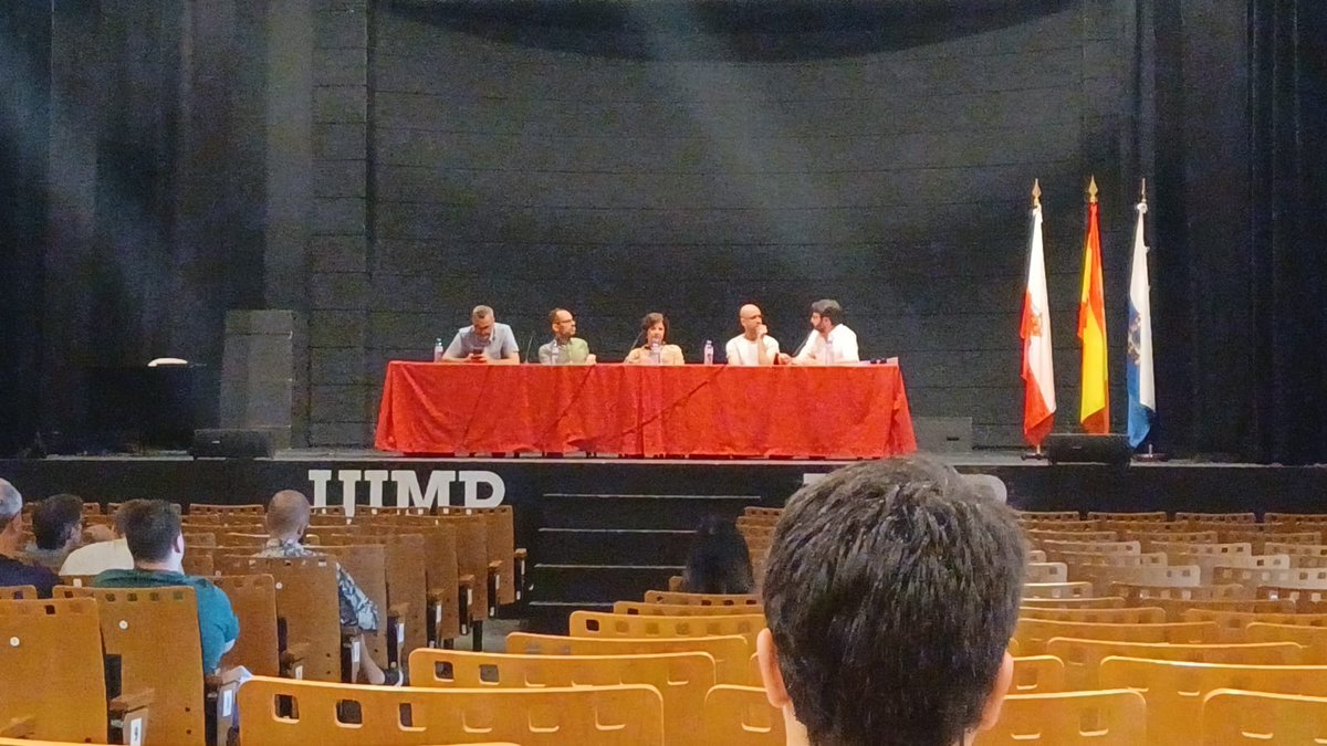 mastercontemUCM's tweet photo. Hoy acaba la semana del ciclo de conferencias en la @UIMP, en Santander. Las conferencias han sido todo un éxito y hemos podido aprender mucho sobre muy diversos temas. https://t.co/hriv79GGBf