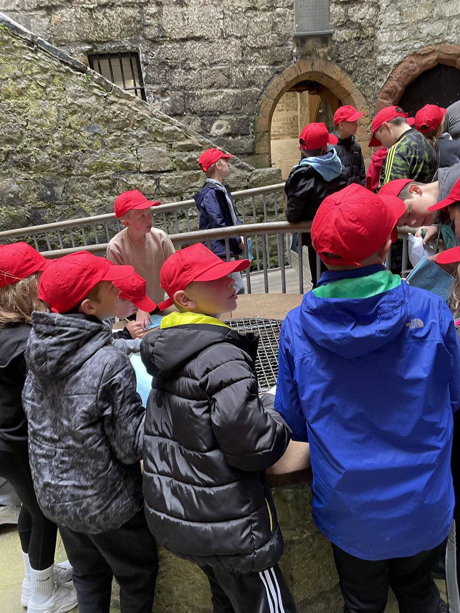 FPSIoM23's tweet photo. Exploring Castle Rushen https://t.co/J6EEfGbZPN