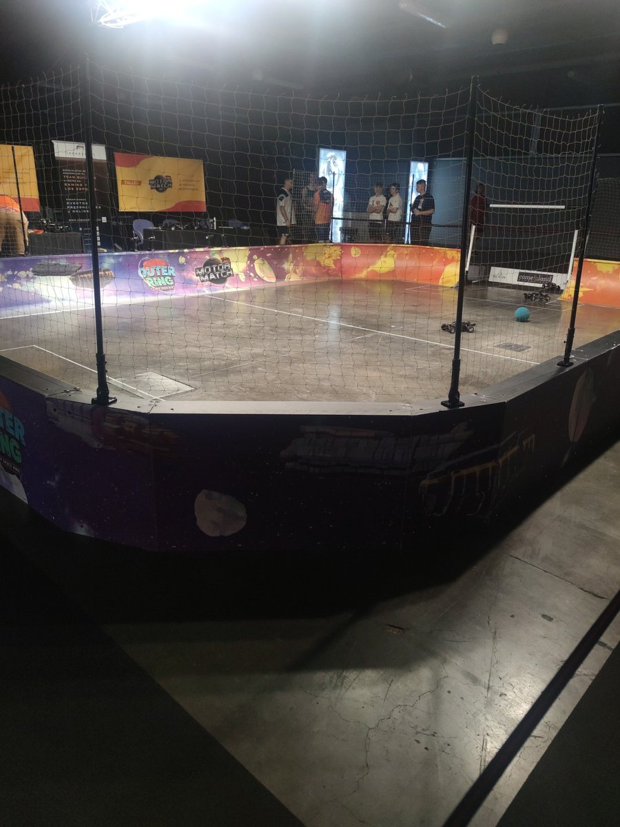 j0d3_'s tweet photo. Me encanta vuestro stand @JobAndPlay https://t.co/34A03gQ9i5