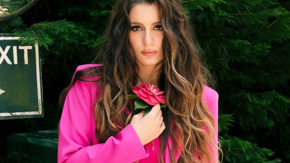 Atiye,  özel bir proje olan “Selami Şahin Şarkıları 1” albümünde yer alan “Sefam Olsun” şarkısını yayınlıyor! sozmuzik.com/atiyeden-sefam… <a href="/Atiye/">Atiye</a> <a href="/EmreDuymaz/">Emre Duymaz</a> #sözmüzik