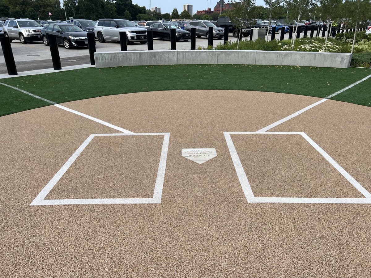 GeoffReiss's tweet image. Fun night at the Sox last night; had no idea when I took these that it was the 90th anniversary of the first MLB All Star game which was held at Comiskey.