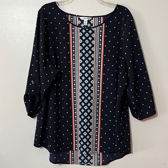 Golden357's tweet photo. So good I had to share! Check out all the items I'm loving on @Poshmarkapp from @DebbieHeim2 #poshmark #fashion #style #shopmycloset #croftbarrow #vineyardvines #topmoda: https://t.co/yFVATT2kQW https://t.co/8SpR2uWWyF