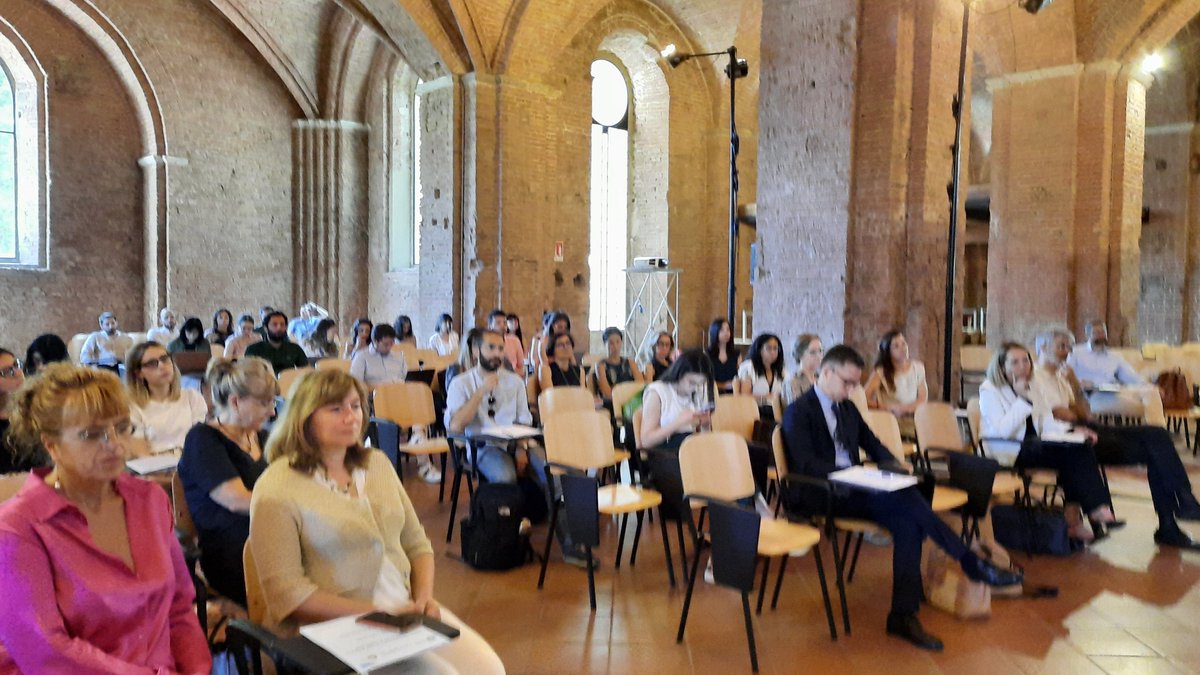 7/7. #GiornataMSCA all'#Università di #Siena.
La Prof.ssa #DonataMedaglini, Pro-Rettrice vicaria ha concluso i lavori della mattina.