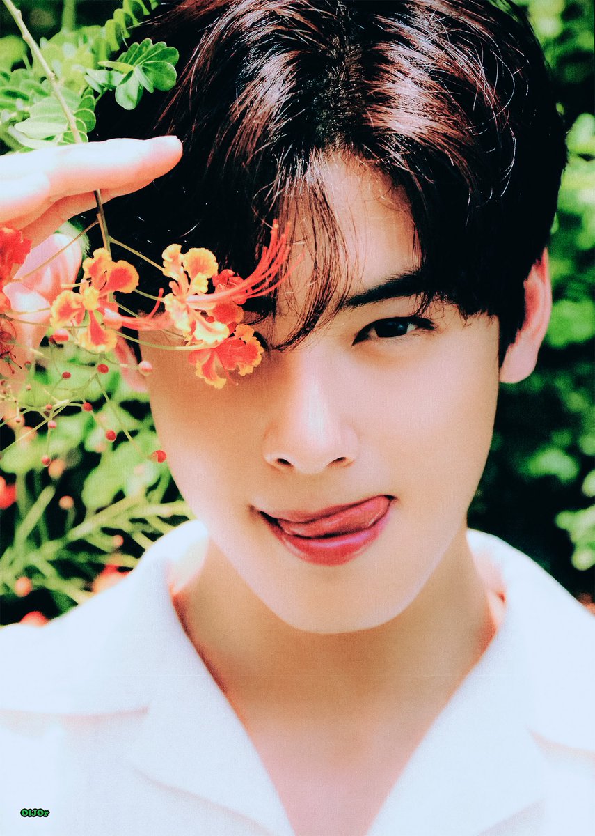 0lJ0r's tweet photo. ꯁ SCAN ꯁ

MAGAZINE Aver. 01 🌿

#차은우 #아스트로
#CHAEUNWOO #ASTRO https://t.co/cwab2PvFQv