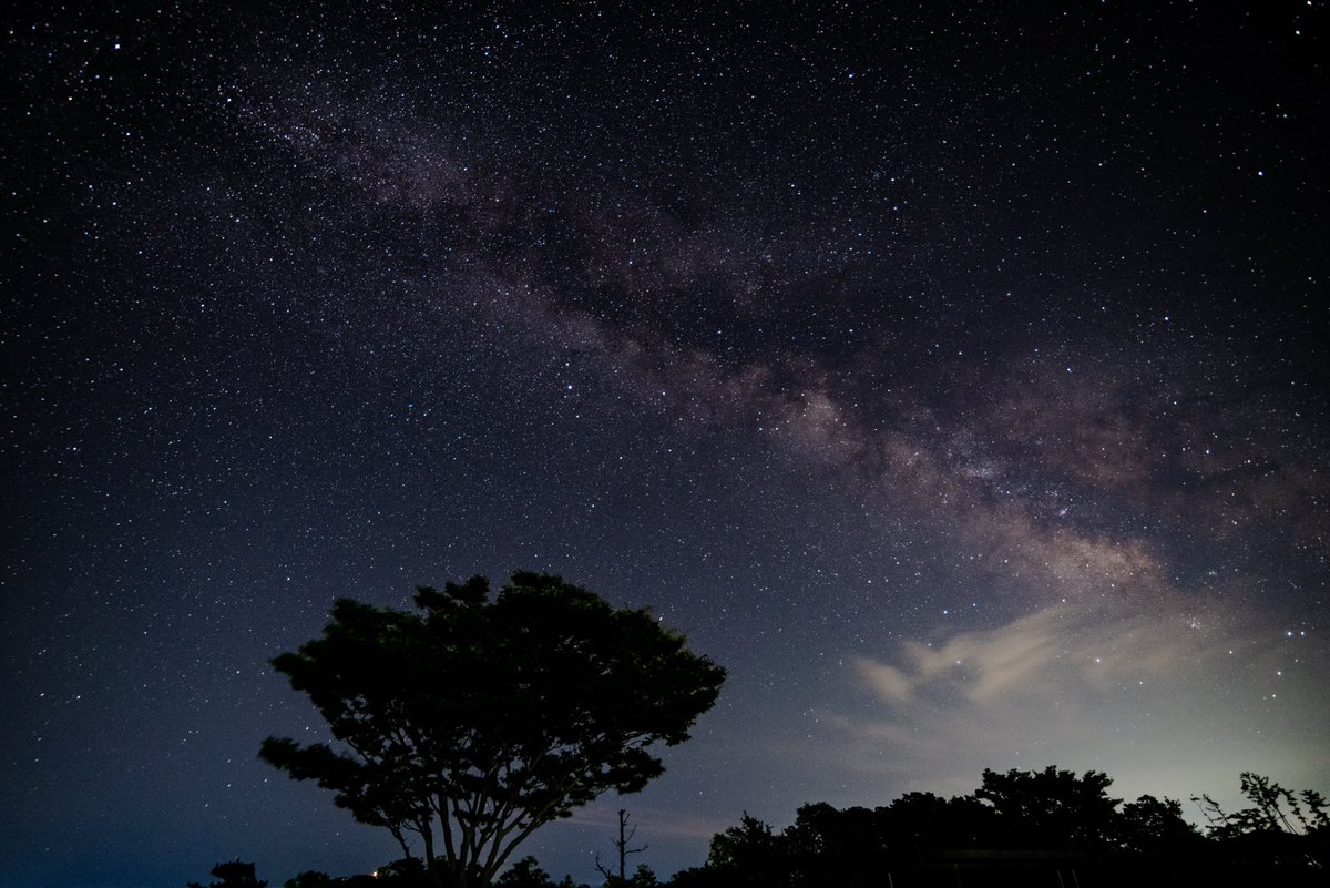 NAMAHAGE_nMnL's tweet photo. 今夜は曇りで星が撮れないので、昔に撮った天の川の写真を貼っておきます🎋 https://t.co/QSHdpoko1P