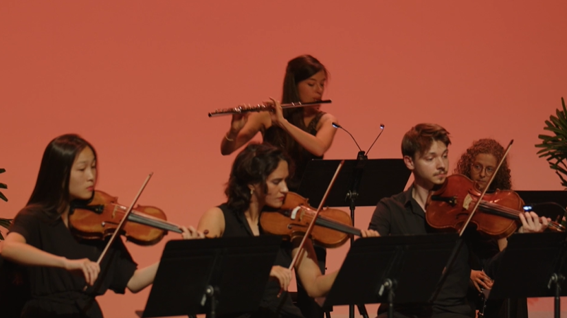 RecitHall tweet media