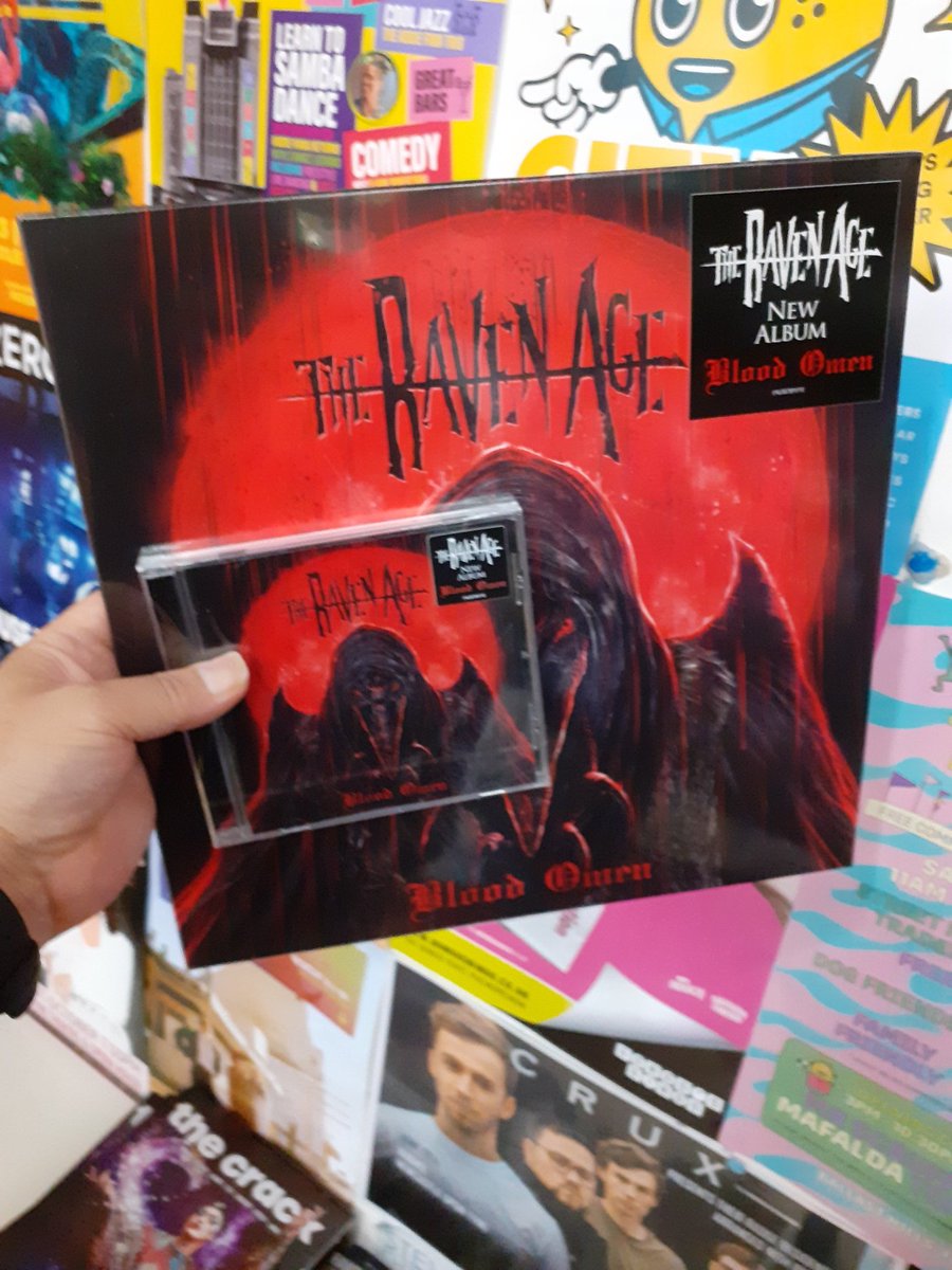 hmvNewcastle's tweet photo. #RavenAge "Blood Omen" gets the nod & is this weeks prestigious #MerlinsMetal choice. It's mega!
#NewMusic #newmusicfriday #NewRelease #vinyl #vinylcommunity #CD #metal
#FridayVibe
@theravenage https://t.co/HNJ0zogIGu