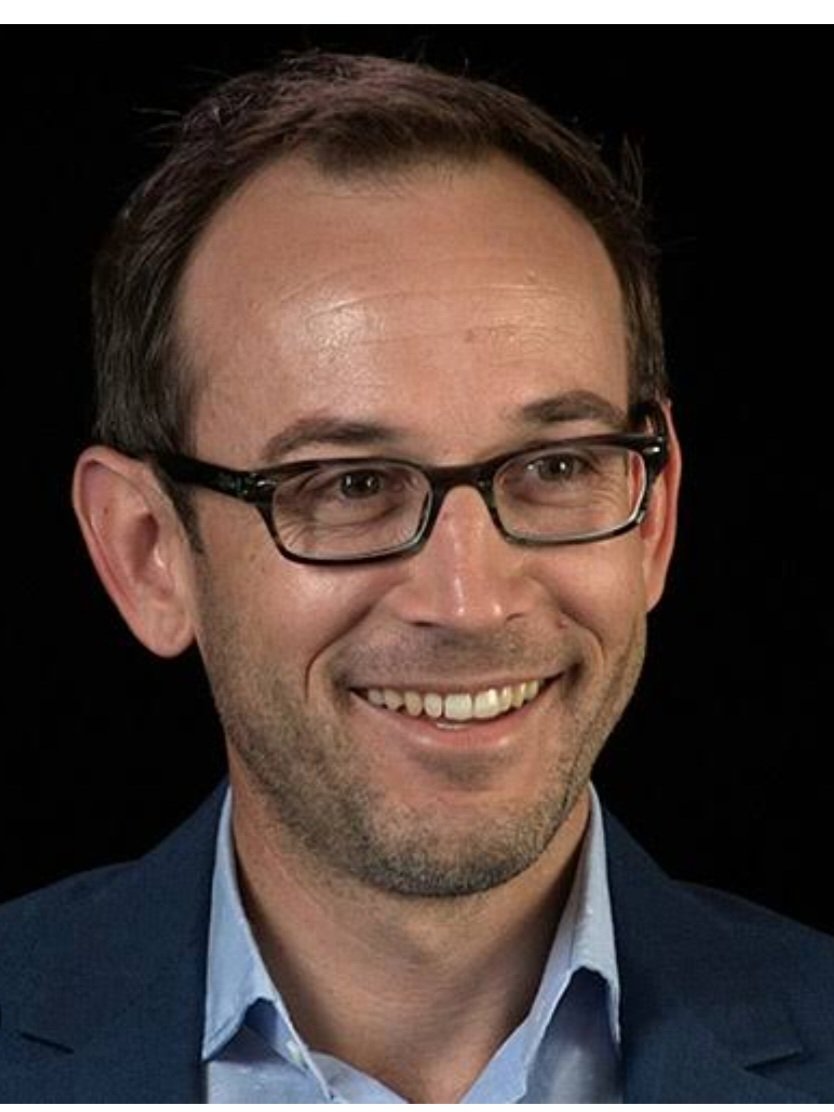 MissPolly62's tweet photo. Anyone else have a serious crush on Justin Greggery KC? He's a NATIONAL TREASURE along with Catherine Holmes AC SC. They both went above and beyond to hold the biggest criminal cartel in Australia's history to account. I am forever grateful for their professionalism and gutso. https://t.co/x1c1Sp9B19