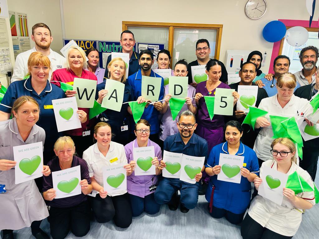 Ward 5/ HASU are green , well done to everyone for all your hard work everyday and dedication to ensuring excellent patient care , very proud to be part of this amazing team 💚 #3greenstrokewards
@lorna_beswick @davidwthorpe1 <a href="/BuryCO_NHS/">Bury Care Organisation</a>