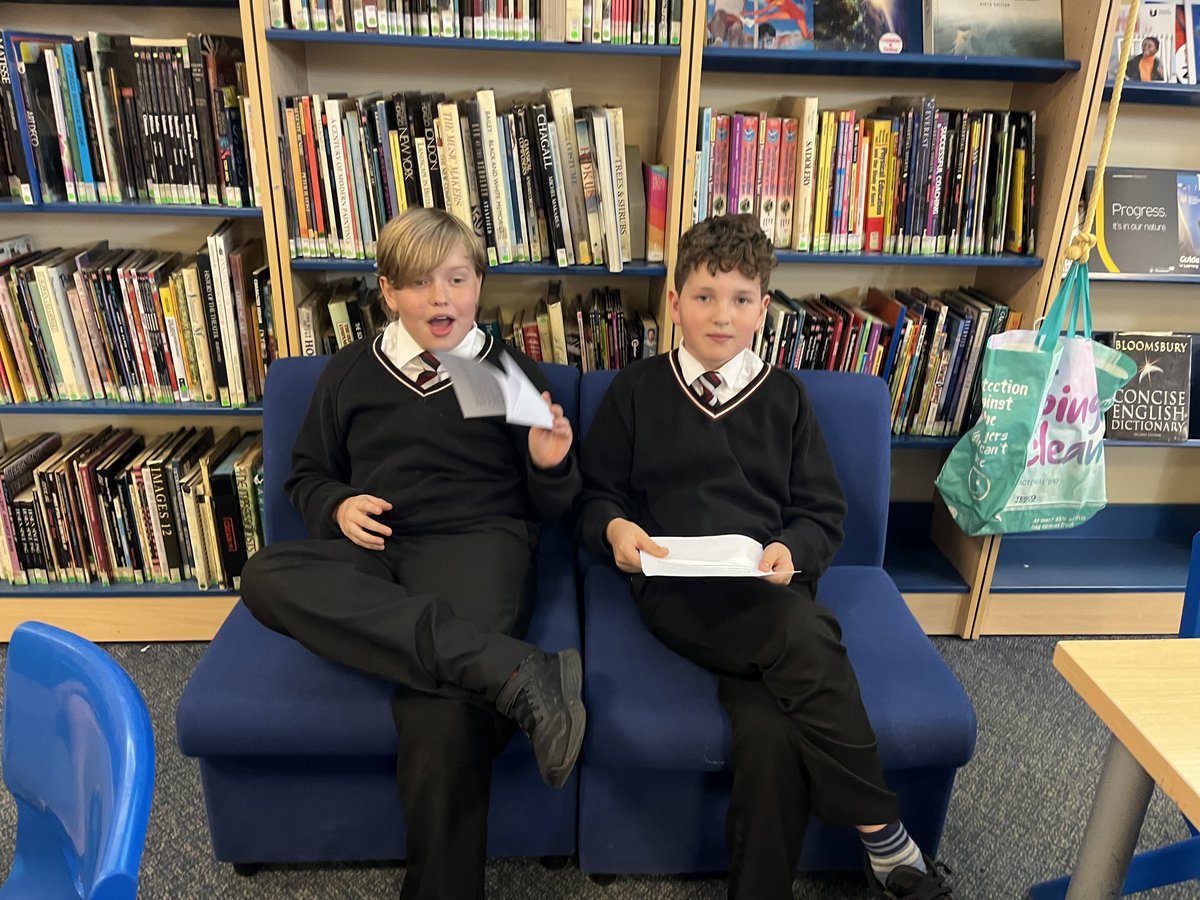 WyedeanLibrary's tweet photo. Well done to those in 7H who did their news reports yesterday! It was fantastic to see impressive oracy skills whilst demonstrating refined research abilities. 
Well done to our top speakers. Can't wait to hear the rest of the class in our next lesson!#library #English https://t.co/slivSiXeYQ