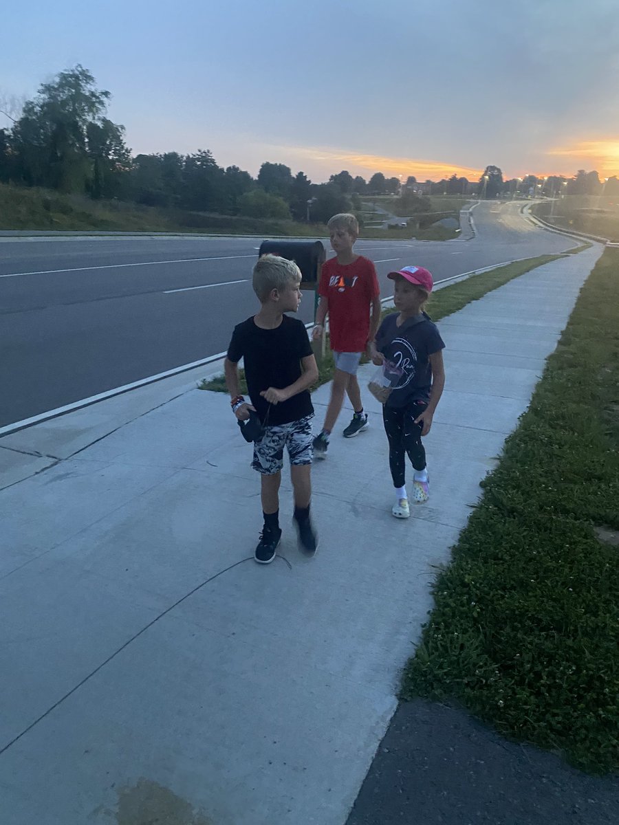 Jstef15's tweet image. Our tough kid challenge started this week! Loved the idea from @PetieKinder. 

Our crew woke up at 5:15 am and walked three miles. 

Haven’t decided which challenge will be next Friday. My sons are most nervous about praying with a stranger. 😊