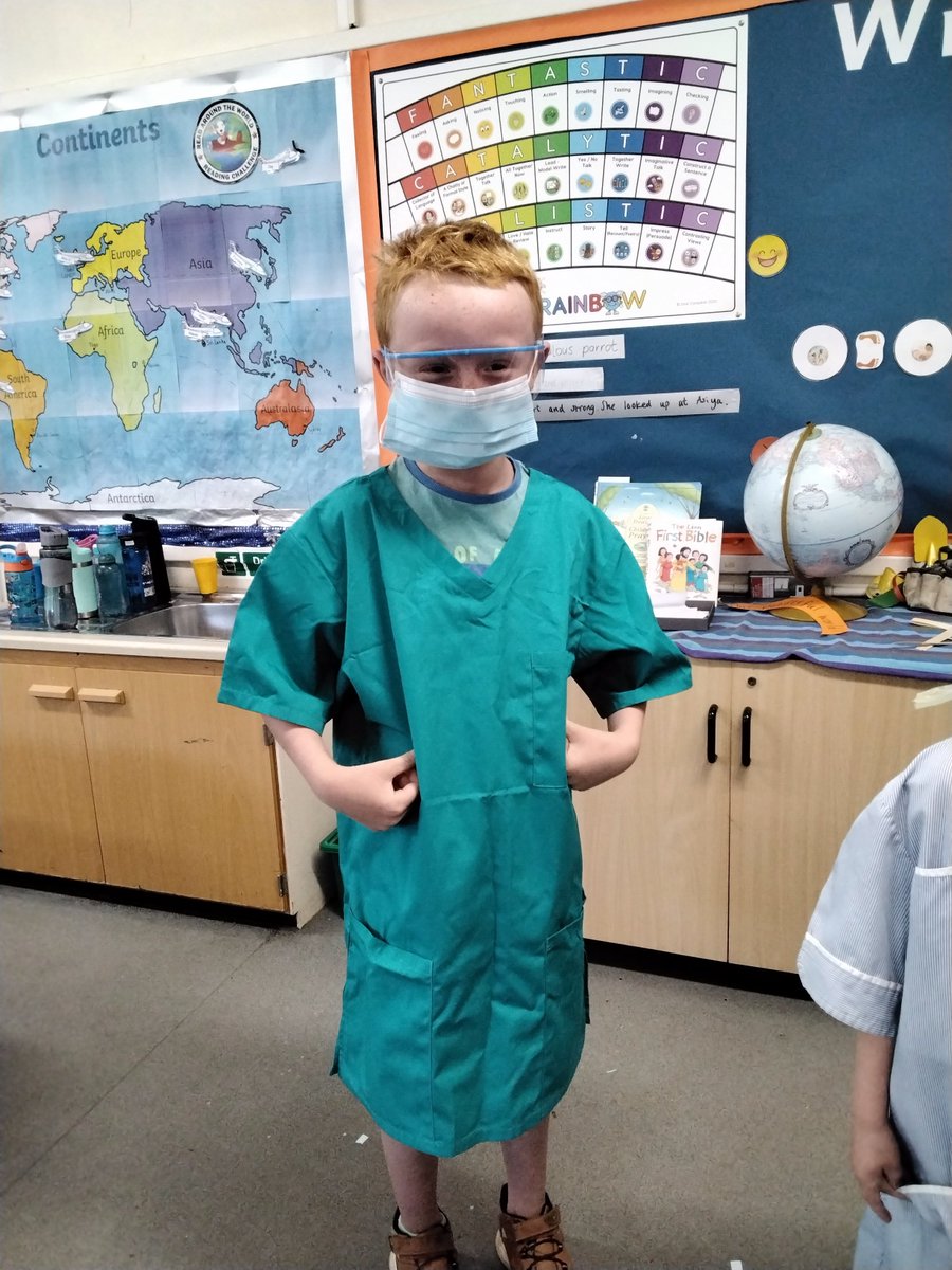 BCEVCPSquirrels's tweet photo. Squirrel class enjoyed learning about the NHS and hearing about different jobs such as maternity care assistant and newborn hearing screening. https://t.co/sL3oSNgi3b