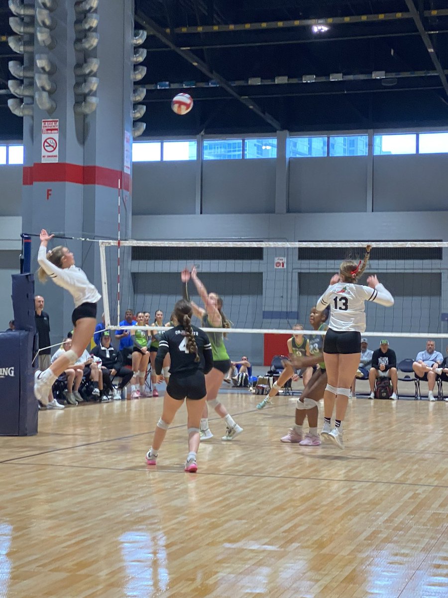 Congrats to Cajun Elite 16’s on a great week at the USA Volleyball Nationals finishing 19th in the country!
<a href="/GracieMoore01/">Gracie Moore</a> 
#FinishStrong
