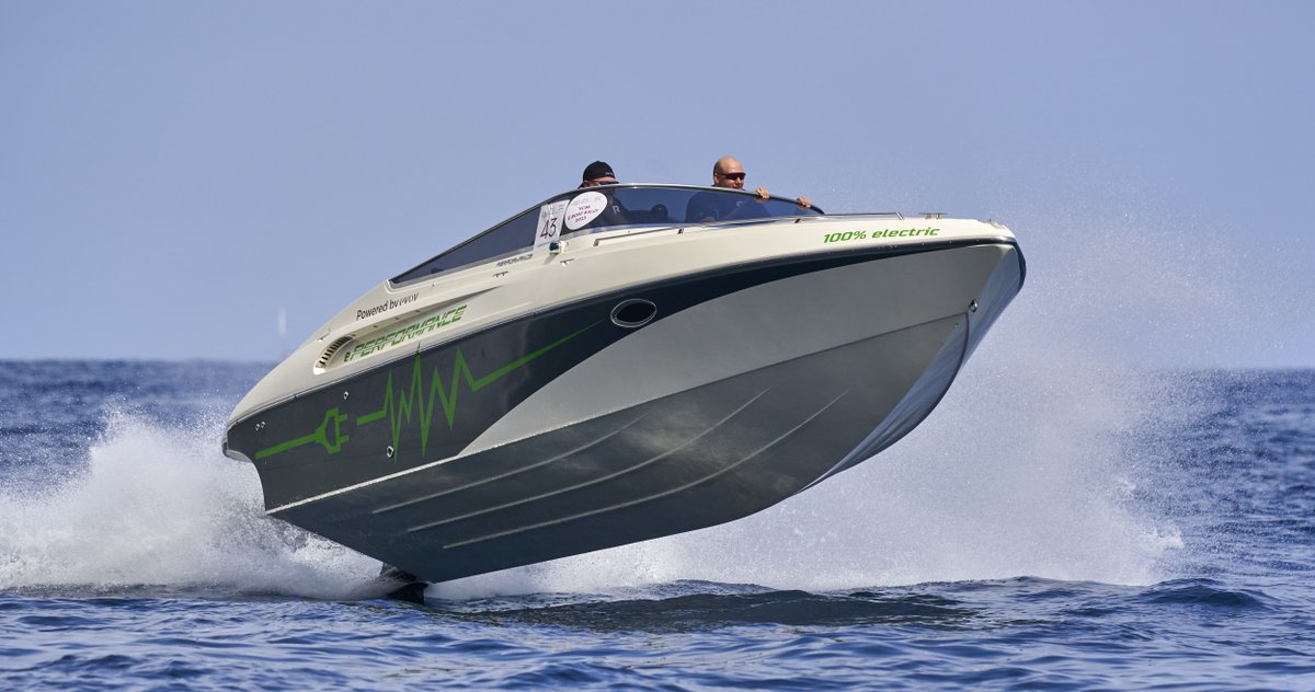 Evoy | Electric Boating (@poweredbyevoy) on Twitter photo Performance Marine Powered By Evoy won the Monaco Energy Boat Challenge Speed-race!
With top speed over 40 knots in the large swells, and an average of 35 knots, we set an new all-time high speed record!
Letβs gooo!
#PoweredByEvoy #energyboatchallenge
<a href="/yachtclubmonaco/">Yacht Club de Monaco</a> Performance Marine Powered By Evoy won the Monaco Energy Boat Challenge Speed-race!
With top speed over 40 knots in the large swells, and an average of 35 knots, we set an new all-time high speed record!
Letβs gooo!
#PoweredByEvoy #energyboatchallenge
<a href="/yachtclubmonaco/">Yacht Club de Monaco</a>