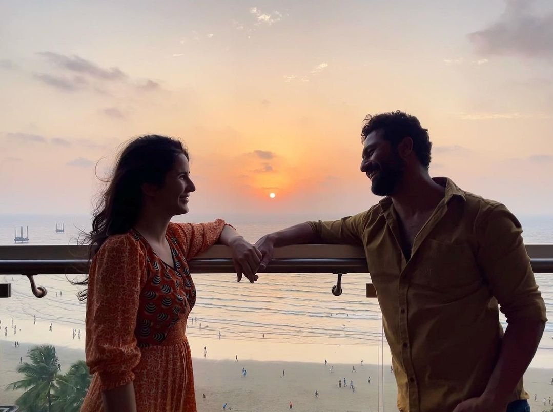 serene_chaos224's tweet photo. Can we take a minute to appreciate the variety of couple goals posts that VicKat give us?
Each pose is so "not cliche" or fake, truly genuine and real, just like them!🥹🤌❤️🧿✨️ https://t.co/FYPjfizIFR