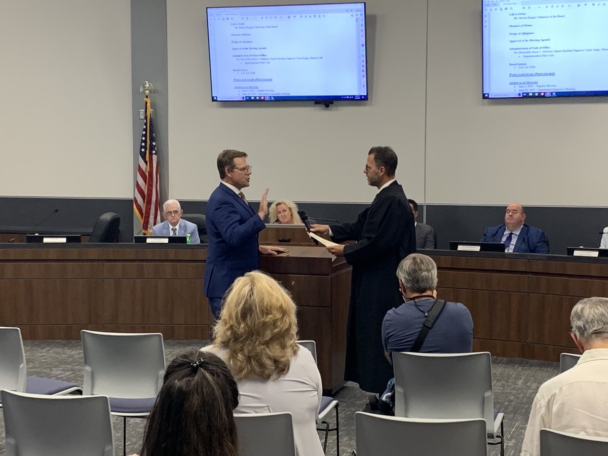 brunscoschools's tweet photo. At last night's Brunswick County Board of Education meeting, Mr. Dale Cole was sworn in as Superintendent of Brunswick County Schools!  Under Superintendent Cole's leadership, we are confident that BCS will reach new levels of achievement in and out of the classroom! https://t.co/SUHtsNNC6Y
