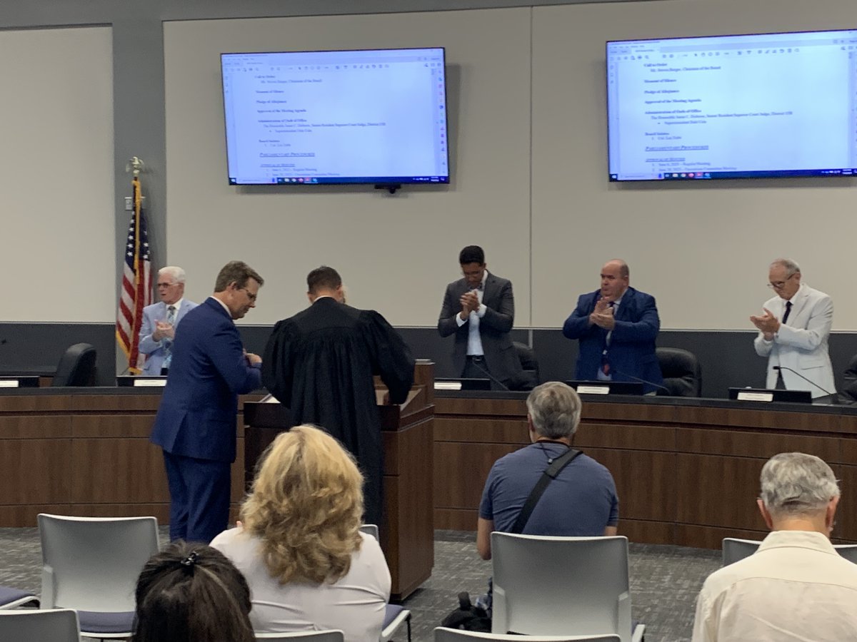 brunscoschools's tweet photo. At last night's Brunswick County Board of Education meeting, Mr. Dale Cole was sworn in as Superintendent of Brunswick County Schools!  Under Superintendent Cole's leadership, we are confident that BCS will reach new levels of achievement in and out of the classroom! https://t.co/SUHtsNNC6Y