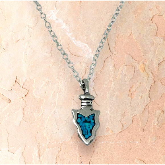 donna_peer's tweet photo. So good I had to share! Check out all the items I'm loving on @Poshmarkapp #poshmark #fashion #style #shopmycloset #judyblue #sterling #gdefy: https://t.co/FqSnHAuB5D https://t.co/w2mx7psIS9
