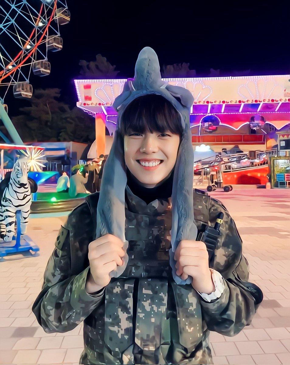 Comel_417's tweet photo. Whose man is this? he is very handsome and also cute. ☺️

Ji-Minhyuk is the prince of all of us.

#지민혁 #jiminhyuk #iokcompany #drakor #DutyAfterSchool #youngshin #kdramatwt https://t.co/J9POU4jABB