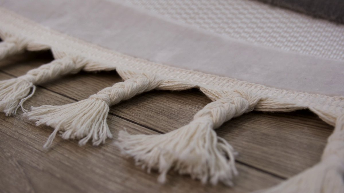 gencfestival's tweet image. Çağdaş desenleri barındıran yapısı, estetik detayları ile mekanlarınıza ferah bir ortam oluşturan FESTİVAL HERA koleksiyonu, yaşam alanlarınıza şıklık katacak...

#festivalhalı #halı #kilim #oturmaodasıdekorasyonu #dekorasyon #dekorasyonfikirleri #carpet #rug #homedecor