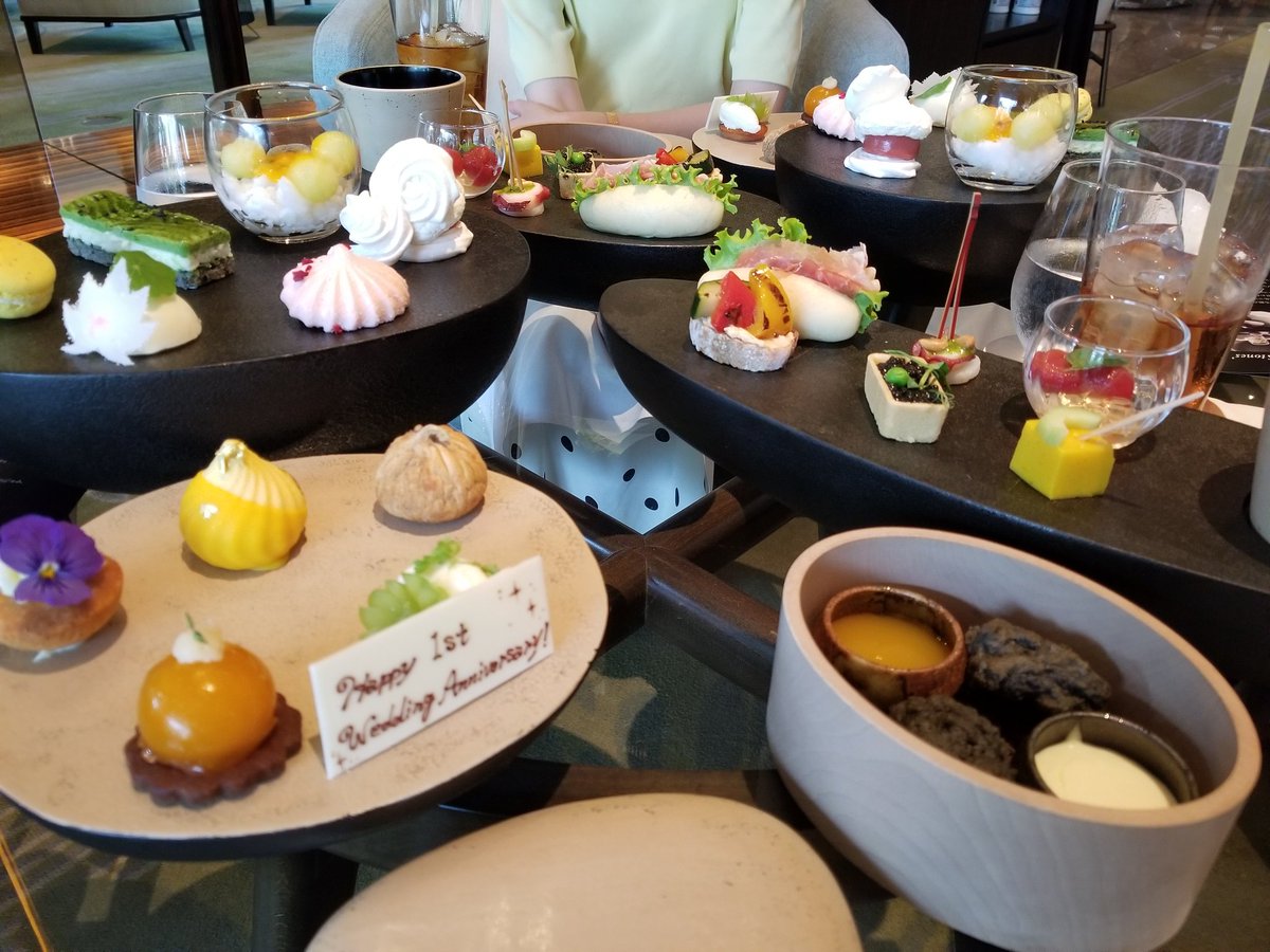 結婚一周年記念アフタヌーンティー素晴らしかった