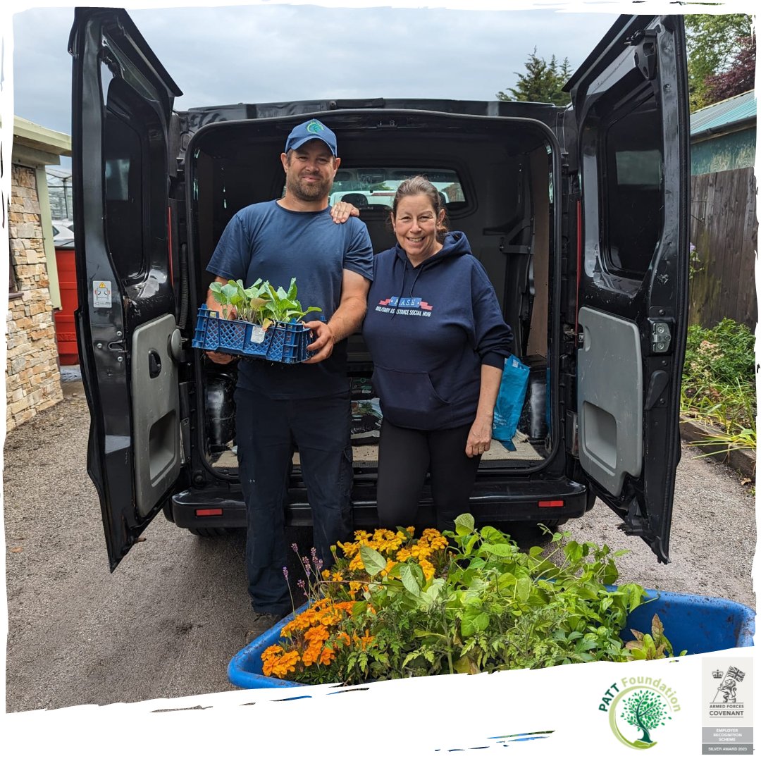 PATT_Foundation's tweet photo. Michelle from @MASHhub_UK picking up some veg plants and companion plants for their allotments.
All plants are grown at Preston by volunteers and the nursery team.
#Nature #Foodbank #Chairty #veteranshelpingveterans #veteranemployment #GreenTaskForce #PattFoundation https://t.co/n1osMeCIWp