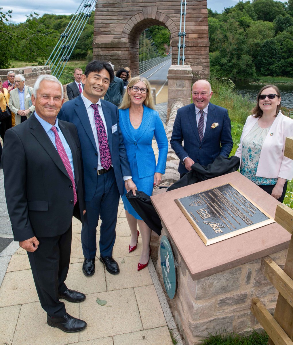 N_landCouncil's tweet photo. The Union Chain Bridge has just been recognised by some of the world’s leading engineering organisations, ranking it alongside the Brooklyn Bridge, Sydney Harbour Bridge in Australia and the Eiffel Tower.
Read more >> https://t.co/b6gw77opiZ https://t.co/PUgiFeleyl