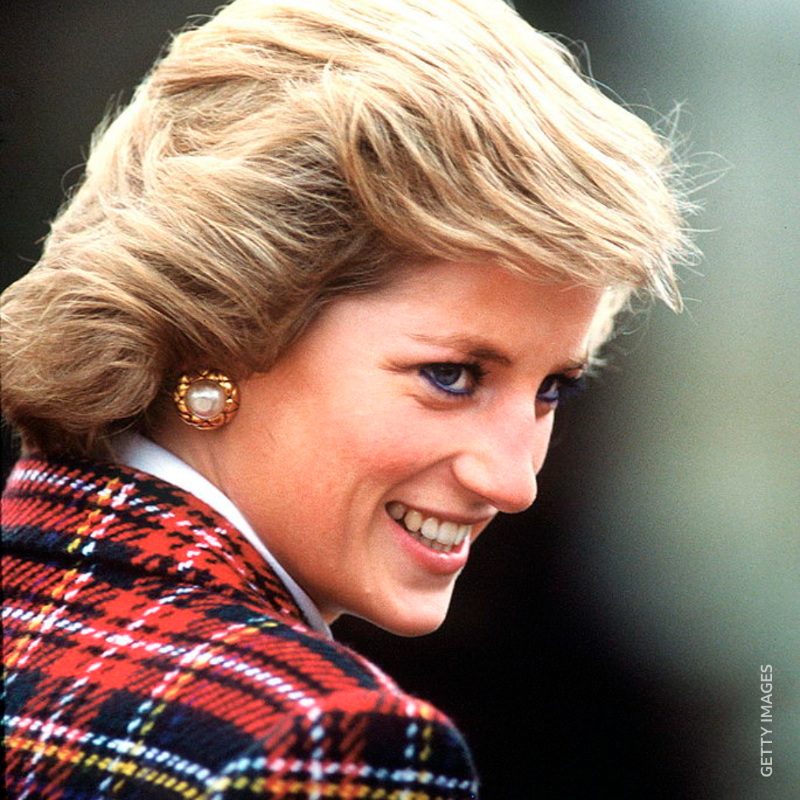 bbcworldservice's tweet photo. This is the story of when Princess Diana - disguised as a man - was supposedly smuggled into a gay nightclub in London by the Queen singer Freddie Mercury.
Actress Cleo Rocos was there and retells the infamous night out...