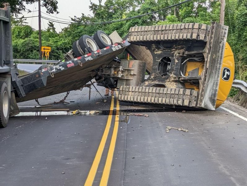 MiamiTwp PD (@miamitwppd) on Twitter photo US 50 is closed in both directions near Heiserman Road due to a traffic accident. A lengthy closure is expected. Consider using Wolfpen Pleasant Hill Road to State Route 131 as a detour. <a href="/WLWT/">WLWT</a> <a href="/Local12/">Local 12/WKRC-TV</a> <a href="/WCPO/">WCPO 9</a> <a href="/FOX19/">FOX19 NOW</a> <a href="/ODOT_Cincinnati/">ODOT Cincinnati</a> <a href="/700wlw/">700WLW</a> US 50 is closed in both directions near Heiserman Road due to a traffic accident. A lengthy closure is expected. Consider using Wolfpen Pleasant Hill Road to State Route 131 as a detour. <a href="/WLWT/">WLWT</a> <a href="/Local12/">Local 12/WKRC-TV</a> <a href="/WCPO/">WCPO 9</a> <a href="/FOX19/">FOX19 NOW</a> <a href="/ODOT_Cincinnati/">ODOT Cincinnati</a> <a href="/700wlw/">700WLW</a>