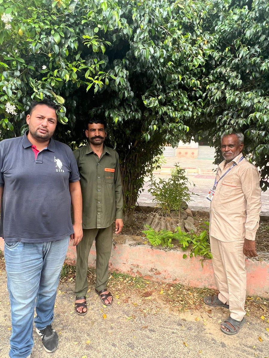 सादुलशहर गैस सर्विस द्वारा वन महोत्सव के उपलक्ष में आज पौधारोपण किया गया जिसमें 20 पौधे लगाए गए <a href="/Kulvind22001115/">Kulvinder</a> <a href="/Jodhpur_AO_IOCL/">Indane Divisional Office , Jodhpur</a> <a href="/Rohitv01/">Rohit Kumar</a> <a href="/IOCL_Rajasthan/">IOCL_Rajasthan</a>
