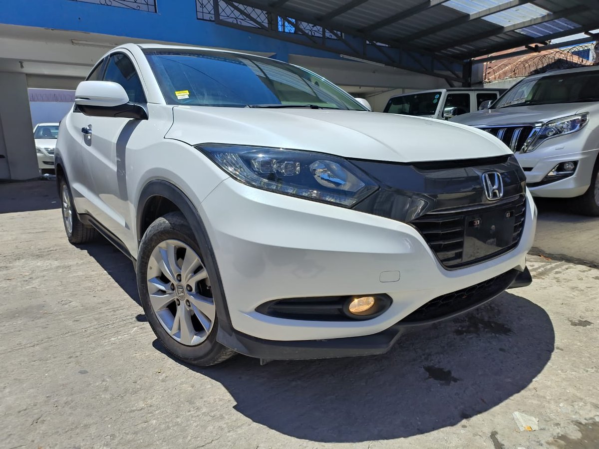 HONDA VEZEL
MODEL : 2016
CC: 1500CC
MILAGE: 98K KM
COLOUR : WHITE
NON HYBRID
In Mombasa

If interested?
Call/Whatsapp...0715398605