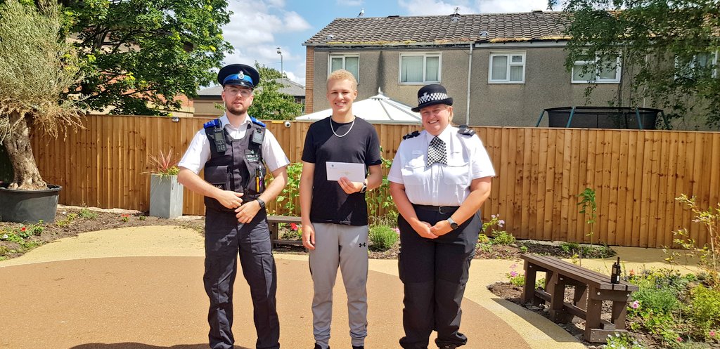 🎉🎉 Special thanks to Rachael Moorecroft who supported our 'FTSWF' event last year. 

👉 She made an application to the @MerseyPolice Federation Charitable Trust and suprised us with a £200 gardening voucher. 
#communityfocused #helpingcommunities
@InspUren @merpolchiefcon