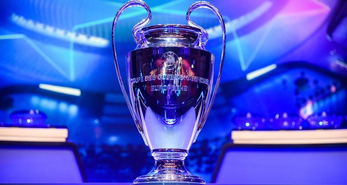 ompassion's tweet photo. Le match amical contre le Bayer Leverkusen ainsi que les matchs du 3ème tour préliminaire de Champions League seront diffusés sur la chaîne W9.
(Info via @LaMinuteOM_)
#TeamOM https://t.co/tluOh8tb7F