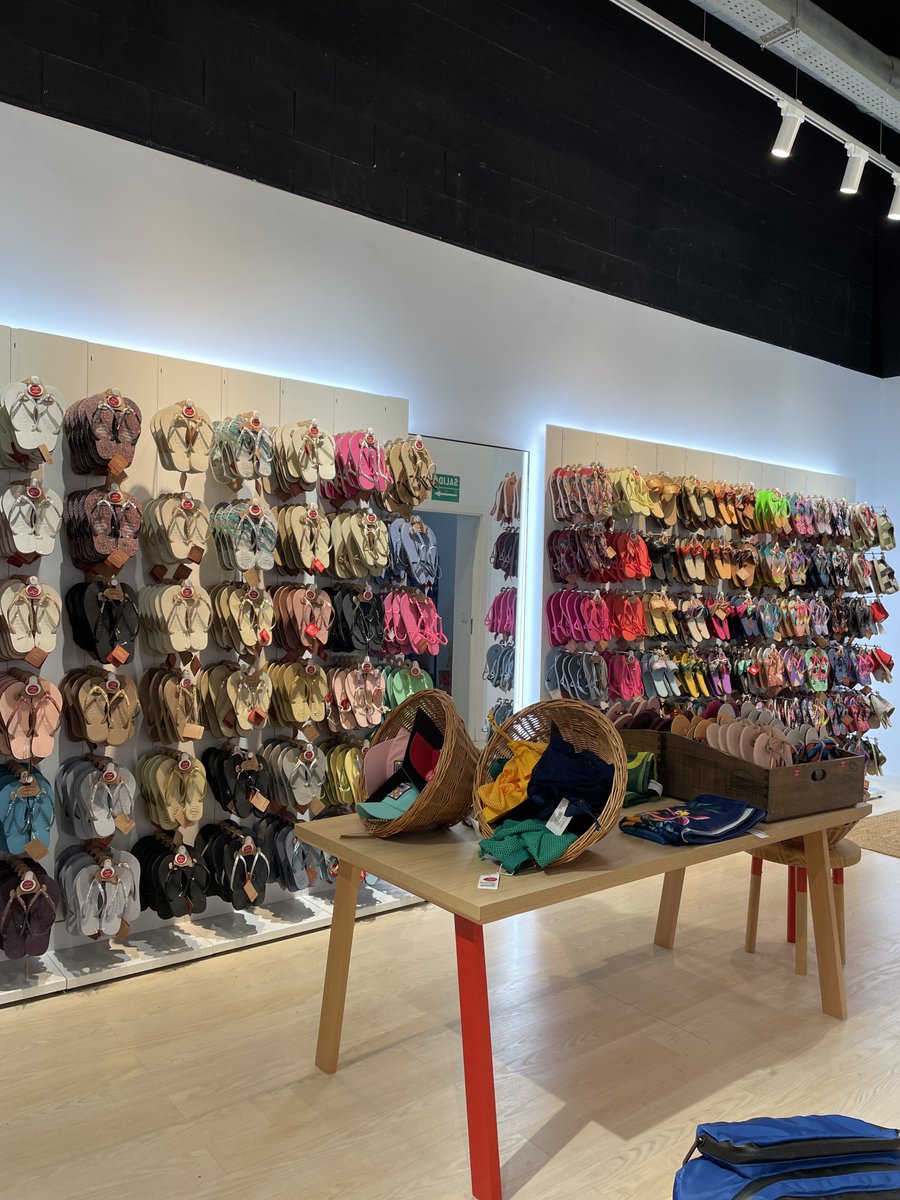 Madrid_Style's tweet photo. 🩴¡Descubre la pop up de @HavaianasEurope en Las Rozas #TheStyleOutlets!

Ven y elige tu color favorito con descuento🏖️ https://t.co/BQQLdbMtFN