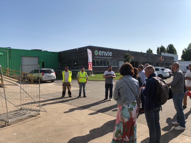 Ce matin, la CCI Deux-Sèvres était à la présentation du schéma de développement économique, agricole et commercial de la Communauté de Communes  du Haut Val-de-Sèvre. La rencontre s’est suivie de la visite de l'entreprise « Envie 2E ».