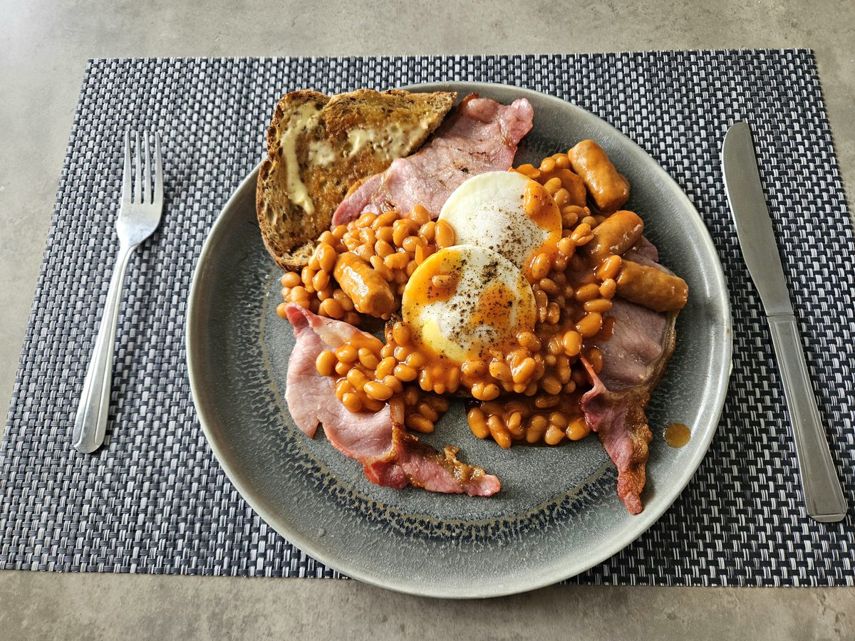 antharnell's tweet image. #GetInMaBelly
🤤🤤🤤