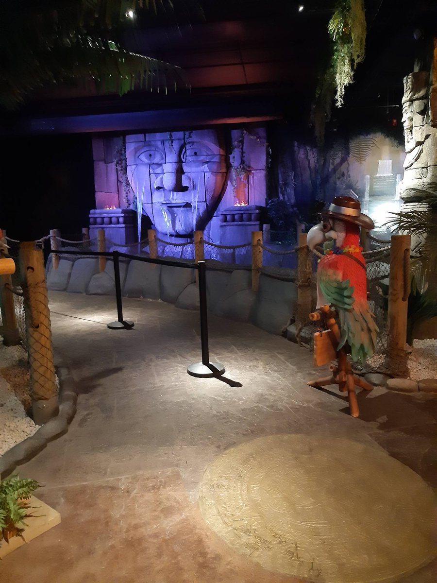 HP_LifestyleYET's tweet photo. On Wednesday it was the last session before summer for the Hull Cadet Unit, we swapped our pens for some golf clubs and had a fun evening with a round of crazy golf ⛳ #HullUnit #CrazyGolf @NationalVPC https://t.co/A6dFPxqDs3