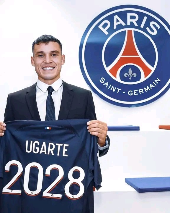 #PSG unveil three signings! 🔴🔵✨

✅ Manuel Ugarte
✅ Marco Asensio
✅ Milan Škriniar
⏳ Lucas Hernández
⏳ Kang-in Lee
⏳ Cher Ndour