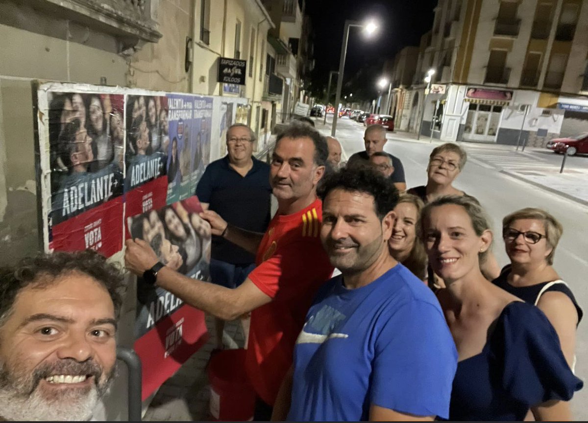 ✊🌹 Desde el Psoe Maracena arrancamos la campaña del #23J llamando a la movilización del voto progresista.

👉🏻 En estas elecciones se decide avanzar y seguir construyendo el mejor futuro o dar pasos atrás y volver al pasado. 

#VotaPsoe 
#LaMejorEspaña